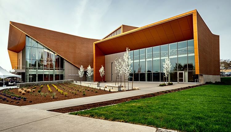 Woldson Performing Arts Center exterior