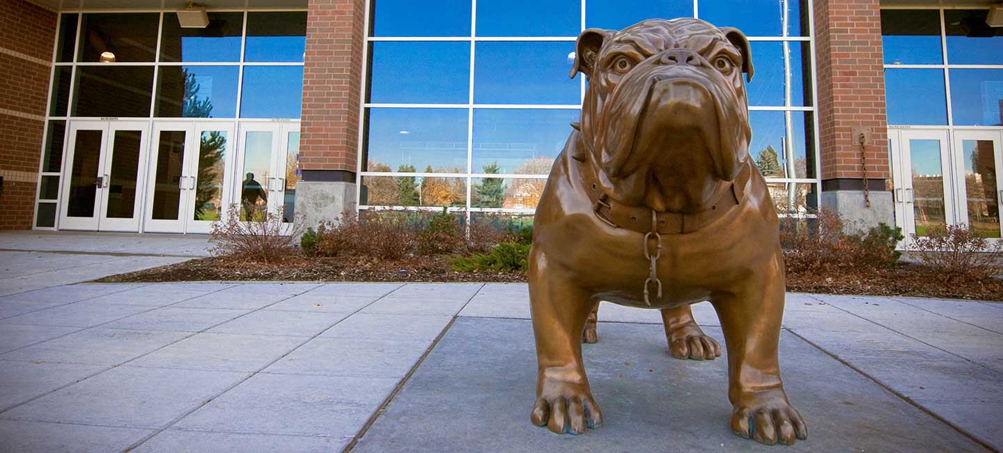 Gonzaga students gather outside of college hall.