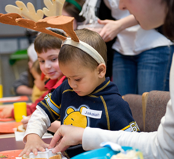 Children in the pre-school lab.