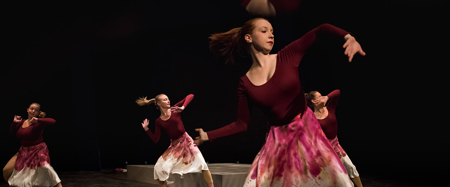 Beautiful Weapons dance performance