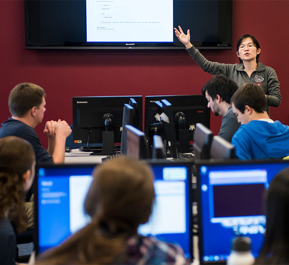 Dr. Mary Zhang teaching