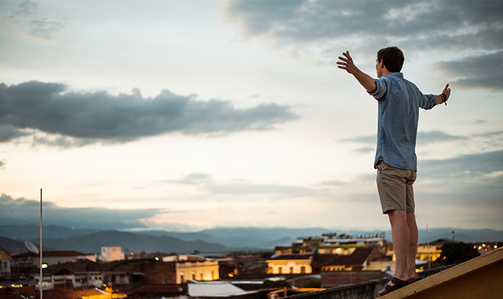 student on rooftop in Colombia