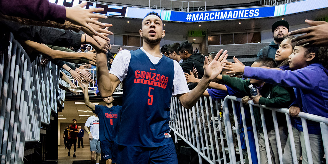 Nigel Williams Goss high fiving