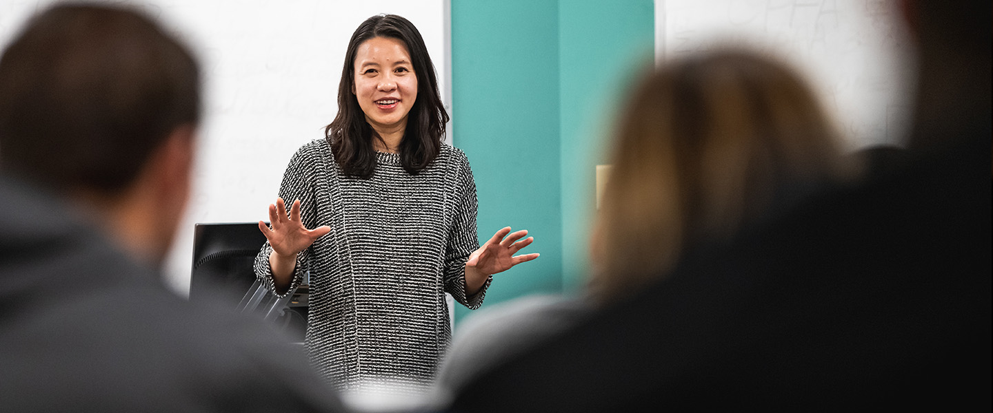 Danielle XU teaching